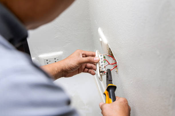 Best Licensed Electrician  in Washburn, ND